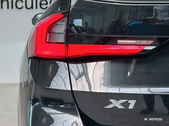 BMW X1 U11 - voiture d'occasion - Photo 26