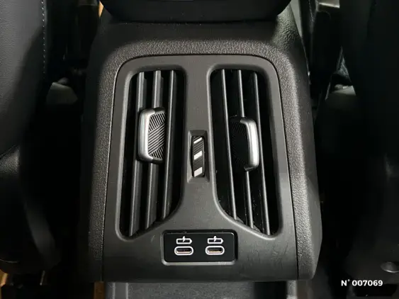 BMW X1 U11 - voiture d'occasion - Photo 28
