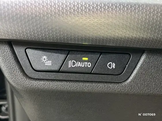 BMW X1 U11 - voiture d'occasion - Photo 30