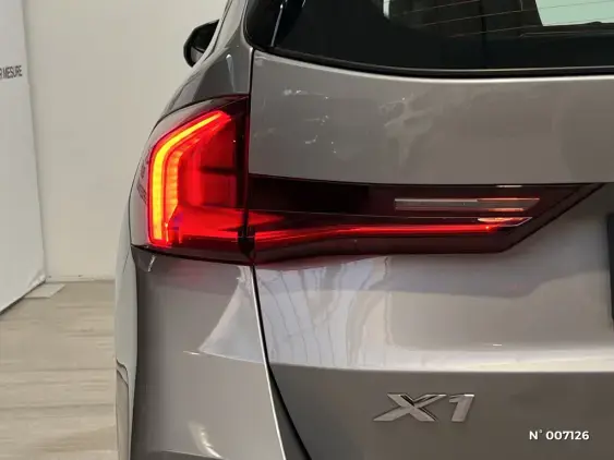 BMW X1 U11 - voiture d'occasion - Photo 26