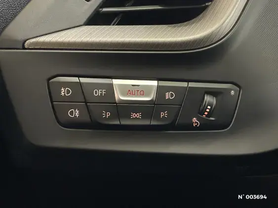 BMW SERIE 1 F40 - voiture d'occasion - Photo 15