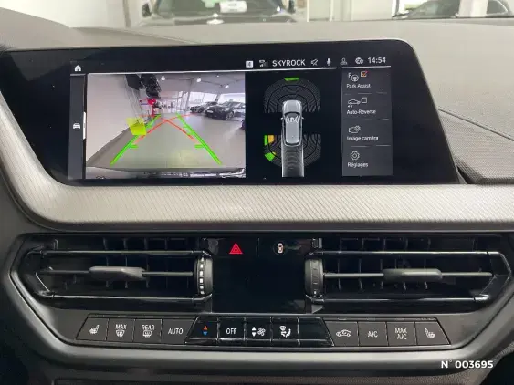 BMW SERIE 1 F40 - voiture d'occasion - Photo 14