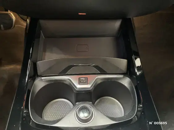 BMW SERIE 1 F40 - voiture d'occasion - Photo 25