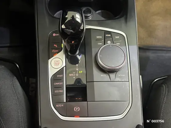 BMW SERIE 1 F40 - voiture d'occasion - Photo 25