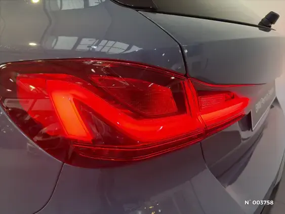 BMW SERIE 1 F40 - voiture d'occasion - Photo 25