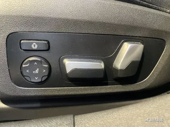 BMW SERIE 4 COUPE II - voiture d'occasion - Photo 25