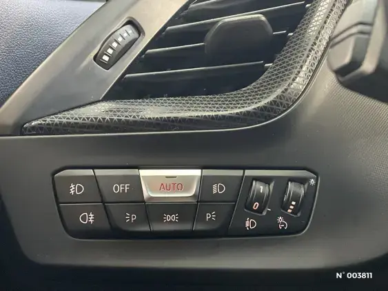 BMW SERIE 1 F40 - voiture d'occasion - Photo 15