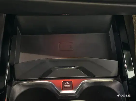 BMW SERIE 1 F40 - voiture d'occasion - Photo 25