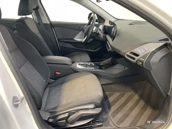 BMW SERIE 1 F70 - voiture d'occasion - Photo 10