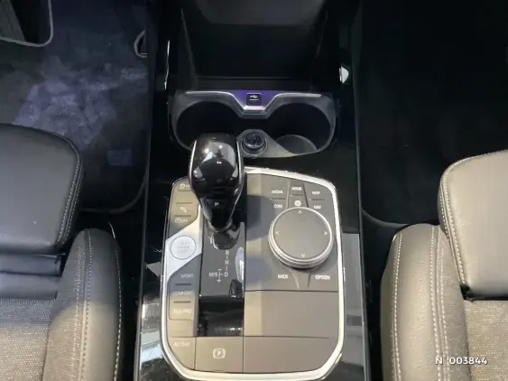 BMW SERIE 1 F40 - voiture d'occasion - Photo 23