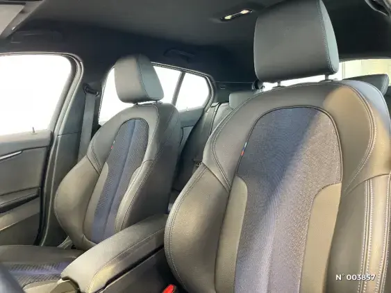 BMW SERIE 1 F40 - voiture d'occasion - Photo 24