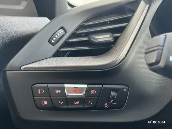 BMW SERIE 1 F40 - voiture d'occasion - Photo 15