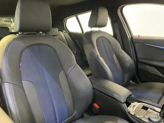 BMW SERIE 1 F40 - voiture d'occasion - Photo 23