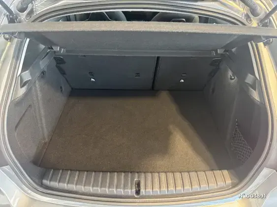 BMW SERIE 1 F40 - voiture d'occasion - Photo 7