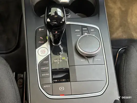 BMW SERIE 1 F40 - voiture d'occasion - Photo 25