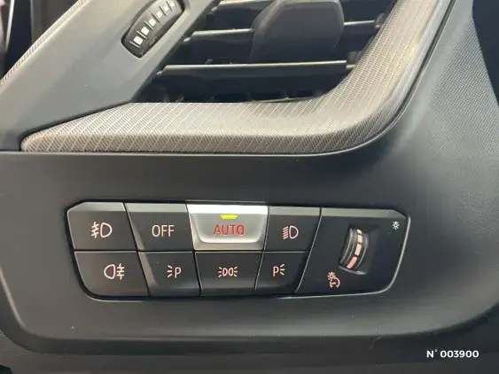 BMW SERIE 1 F40 - voiture d'occasion - Photo 15