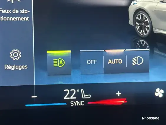 BMW SERIE 1 F70 - voiture d'occasion - Photo 28