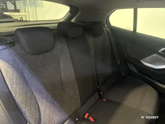 BMW SERIE 1 F70 - voiture d'occasion - Photo 11