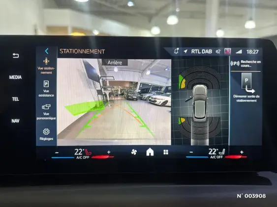 BMW SERIE 1 F70 - voiture d'occasion - Photo 14