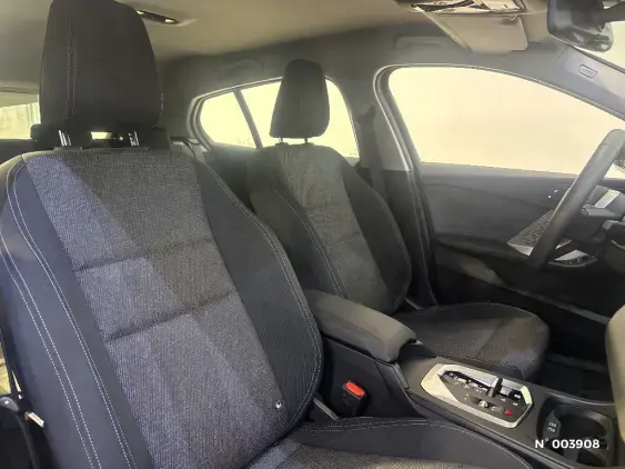 BMW SERIE 1 F70 - voiture d'occasion - Photo 23