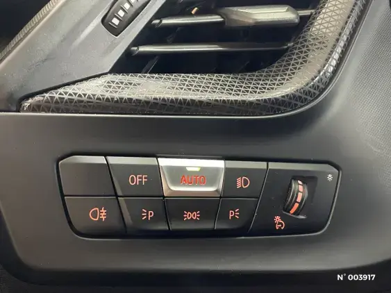 BMW SERIE 1 F40 - voiture d'occasion - Photo 15