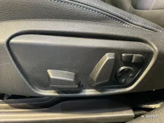 BMW SERIE 1 F40 - voiture d'occasion - Photo 23