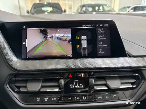 BMW SERIE 1 F40 - voiture d'occasion - Photo 14