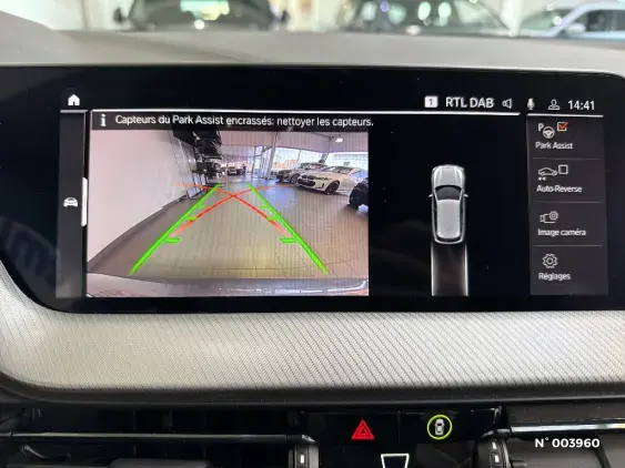 BMW SERIE 1 F40 - voiture d'occasion - Photo 14