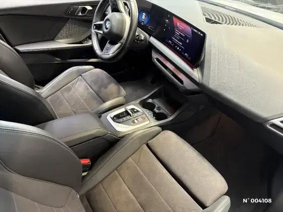 BMW SERIE 1 F70 - voiture d'occasion - Photo 10