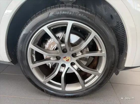 PORSCHE CAYENNE COUPE III - voiture d'occasion - Photo 8