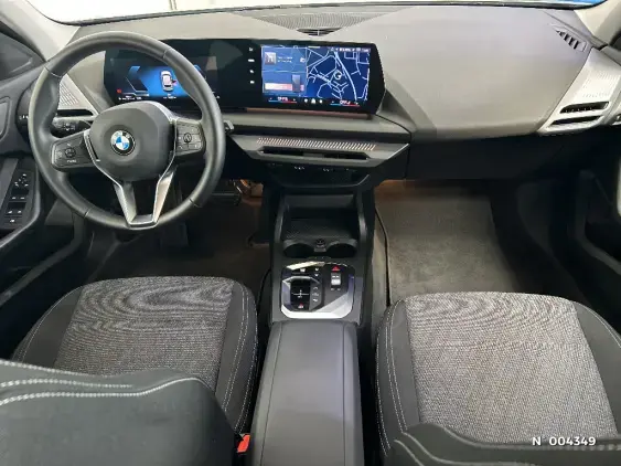 BMW SERIE 1 F70 - voiture d'occasion - Photo 9