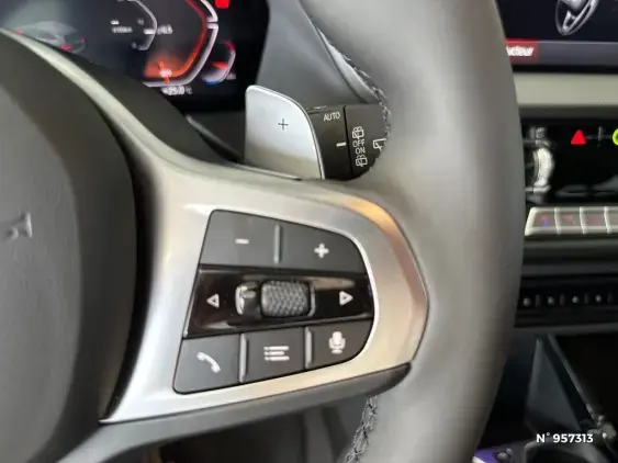 BMW SERIE 1 F40 - voiture d'occasion - Photo 16