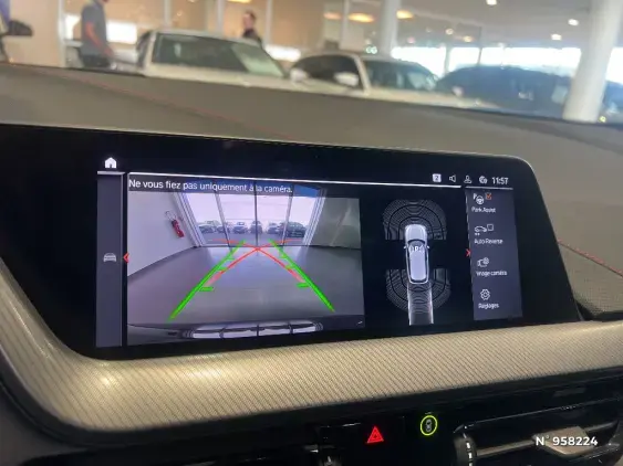 BMW SERIE 1 F40 - voiture d'occasion - Photo 12