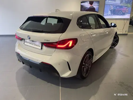 BMW SERIE 1 F40 - voiture d'occasion - Photo 4