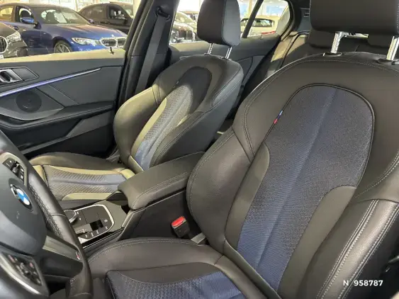 BMW SERIE 1 F40 - voiture d'occasion - Photo 15