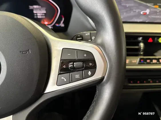 BMW SERIE 1 F40 - voiture d'occasion - Photo 8