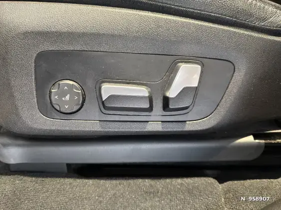 BMW X3 III - voiture d'occasion - Photo 12