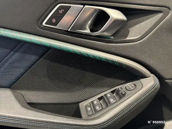 BMW SERIE 1 F40 - voiture d'occasion - Photo 14