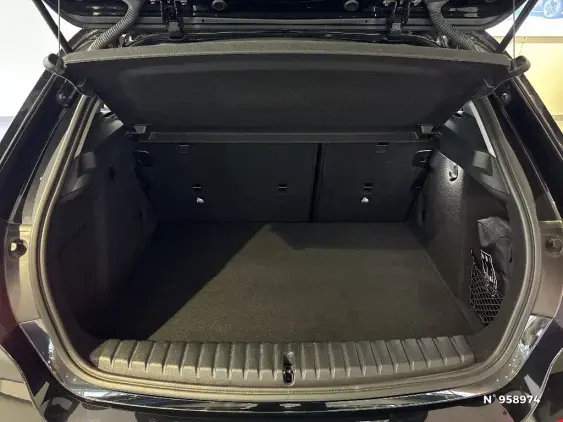 BMW SERIE 1 F40 - voiture d'occasion - Photo 5