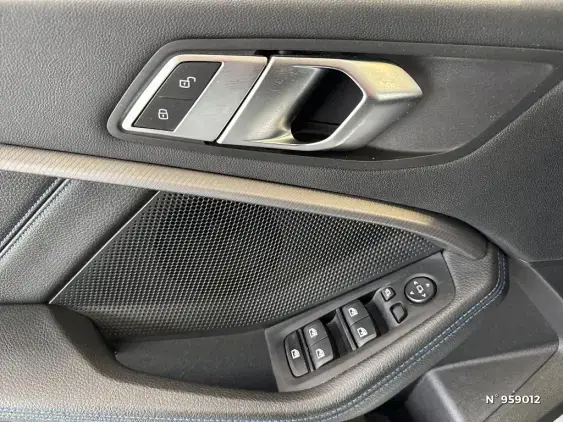 BMW SERIE 1 F40 - voiture d'occasion - Photo 15