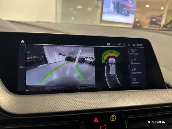 BMW SERIE 1 F40 - voiture d'occasion - Photo 9