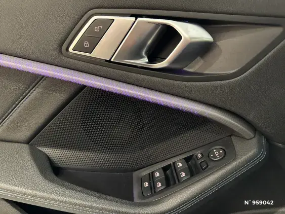 BMW SERIE 1 F40 - voiture d'occasion - Photo 18