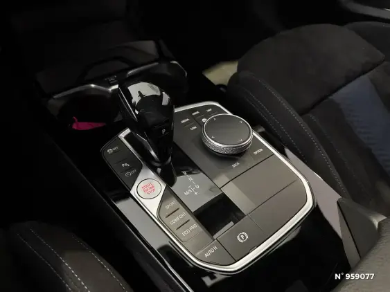 BMW SERIE 1 F40 - voiture d'occasion - Photo 9