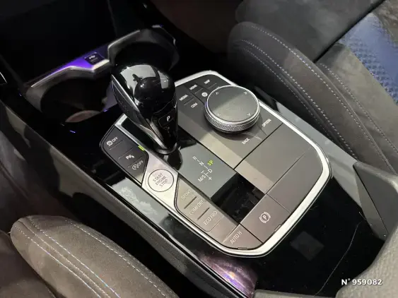 BMW SERIE 1 F40 - voiture d'occasion - Photo 19