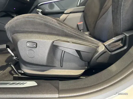 BMW SERIE 1 F40 - voiture d'occasion - Photo 9