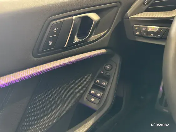 BMW SERIE 1 F40 - voiture d'occasion - Photo 10