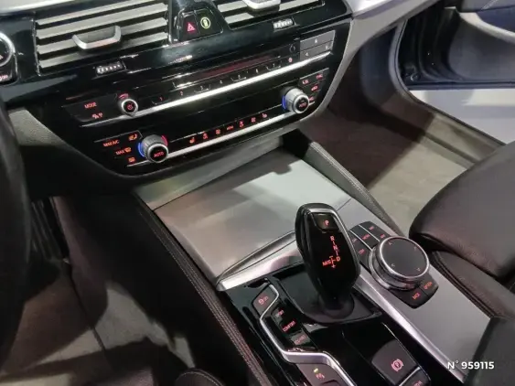 BMW SERIE 5 G30 - voiture d'occasion - Photo 14