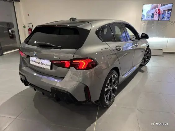 BMW SERIE 1 F70 - voiture d'occasion - Photo 2