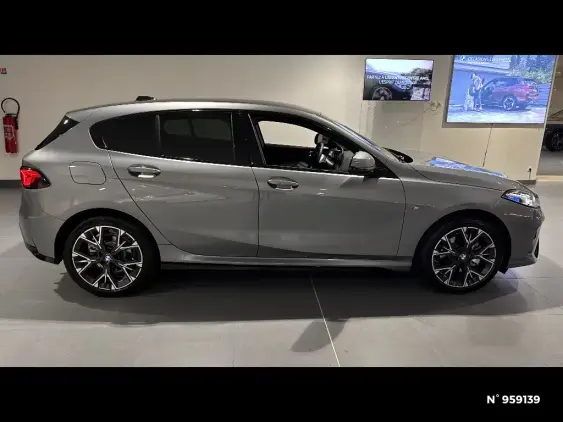 BMW SERIE 1 F70 - voiture d'occasion - Photo 3