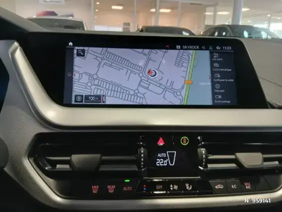 BMW SERIE 1 F40 - voiture d'occasion - Photo 14